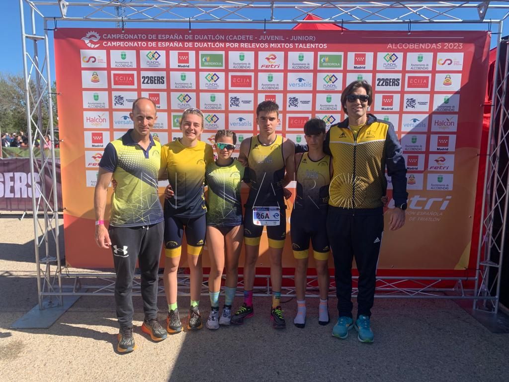 Gran actuación del Atlético Melilla en la Liga Nacional de Talento de Triatlón