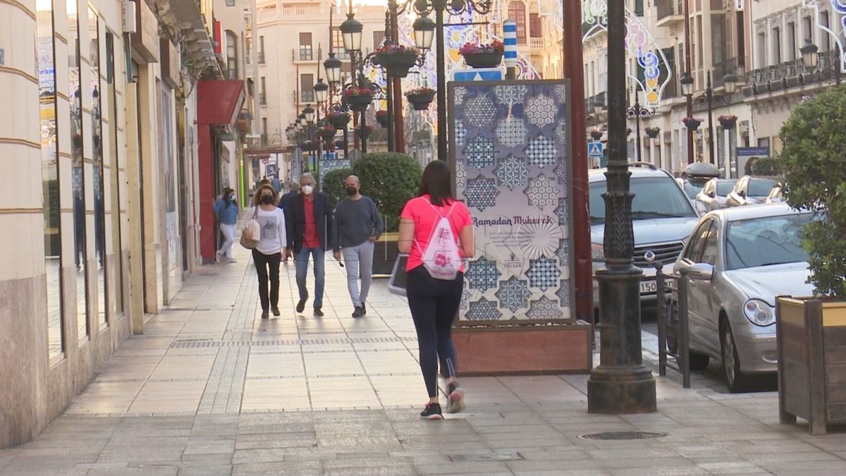 Melilla va perdiendo en el camino histórico las señas de identidad de ciudad vitalista, marca España y puerta de Europa