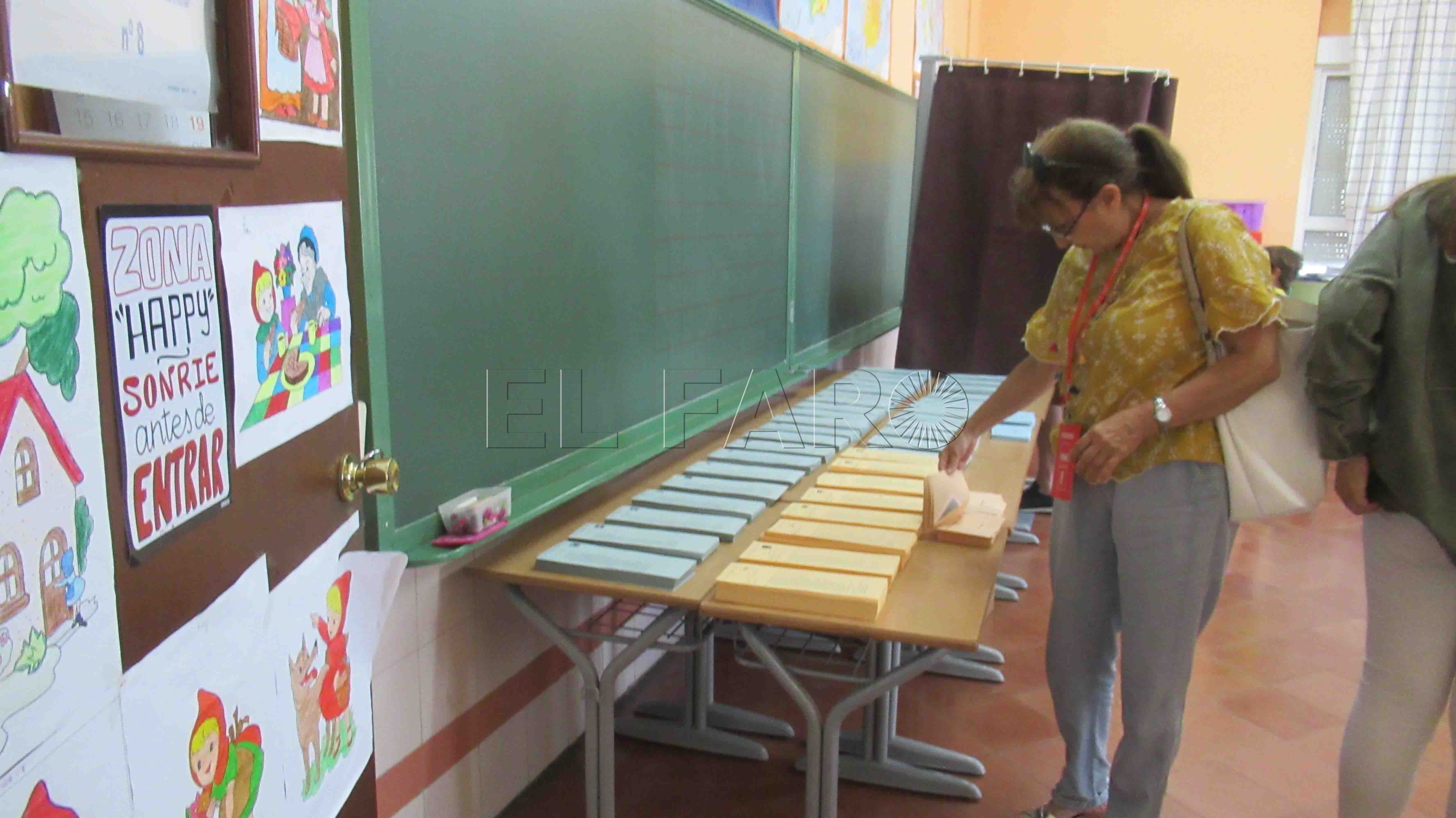 El Rey firma el Real Decreto de la convocatoria de elecciones