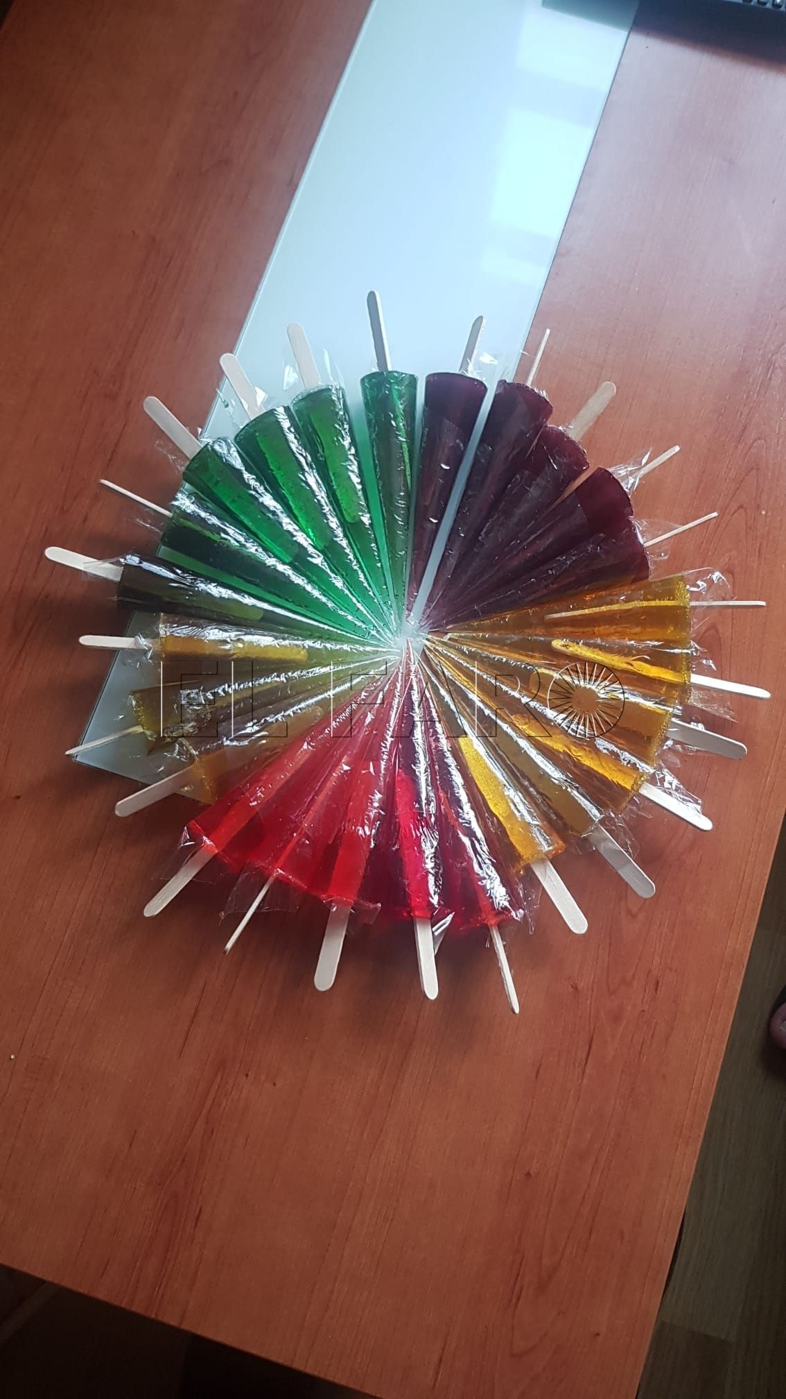 La Casa de Ceuta trae a Melilla el 'Pirulí', un dulce típico ceutí