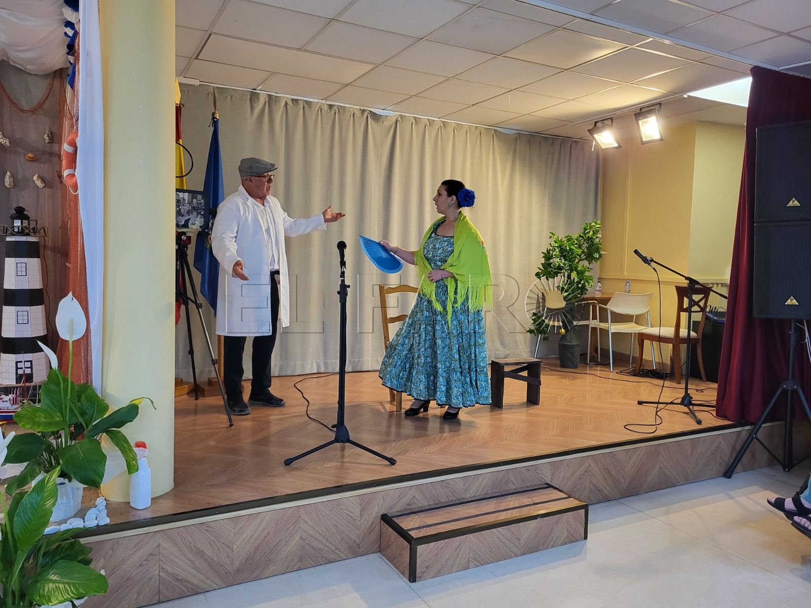 IV Recinto actúa en el Centro Social de Mayores