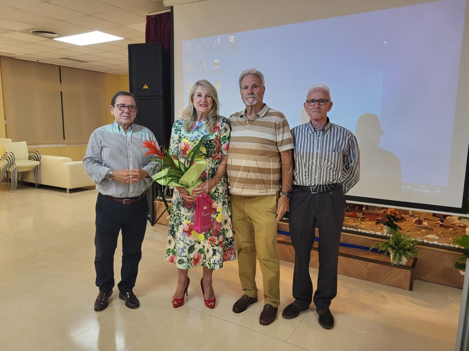 El Centro Social de Mayores celebra el Día de la Madre