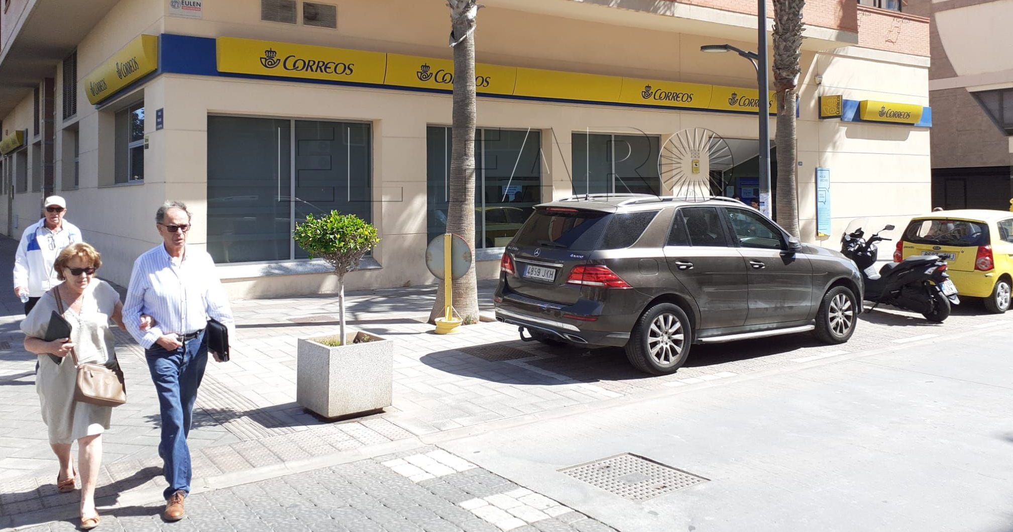 Sin vigilancia policial en Correos