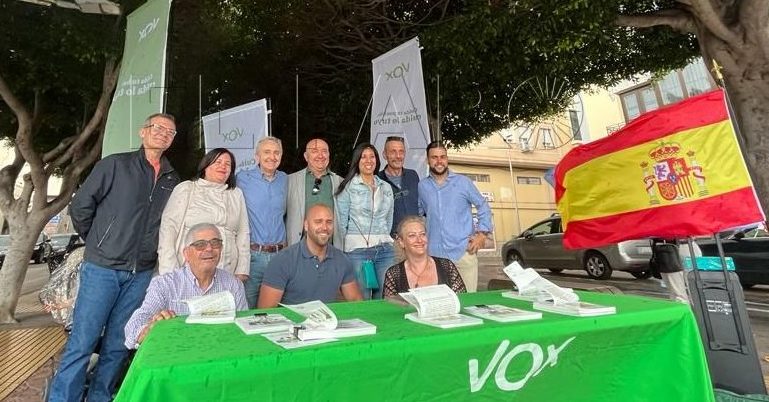Vox propone que se exija presentar en persona el DNI para hacer efectivo el voto por correo