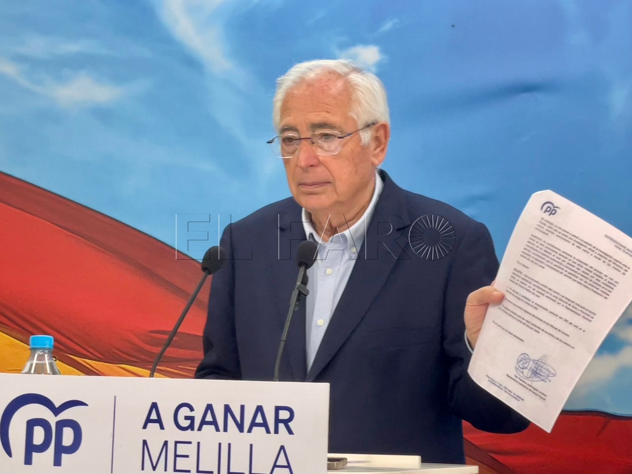 Imbroda: “Ha vuelto la democracia y la libertad a Melilla”