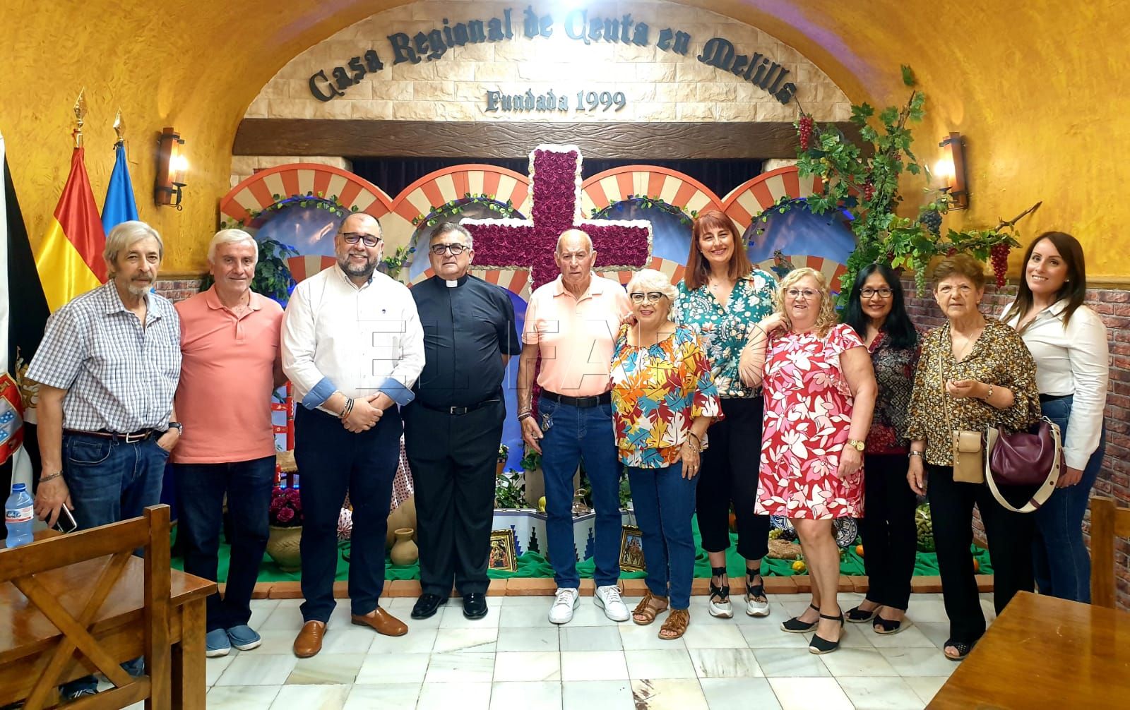 La Casa de Ceuta en Melilla bendice su Cruz de Mayo