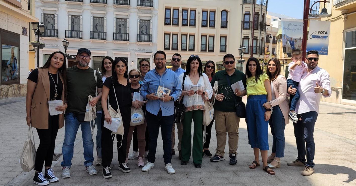 Somos Melilla visita comercios del centro de la ciudad