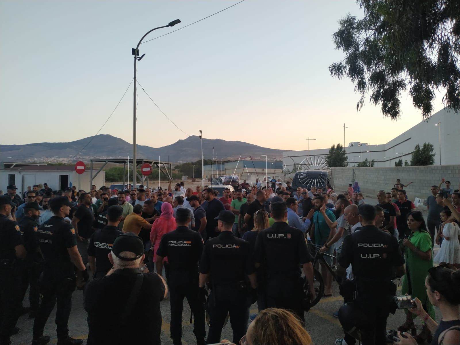 Tensión en la concentración por la situación de la frontera