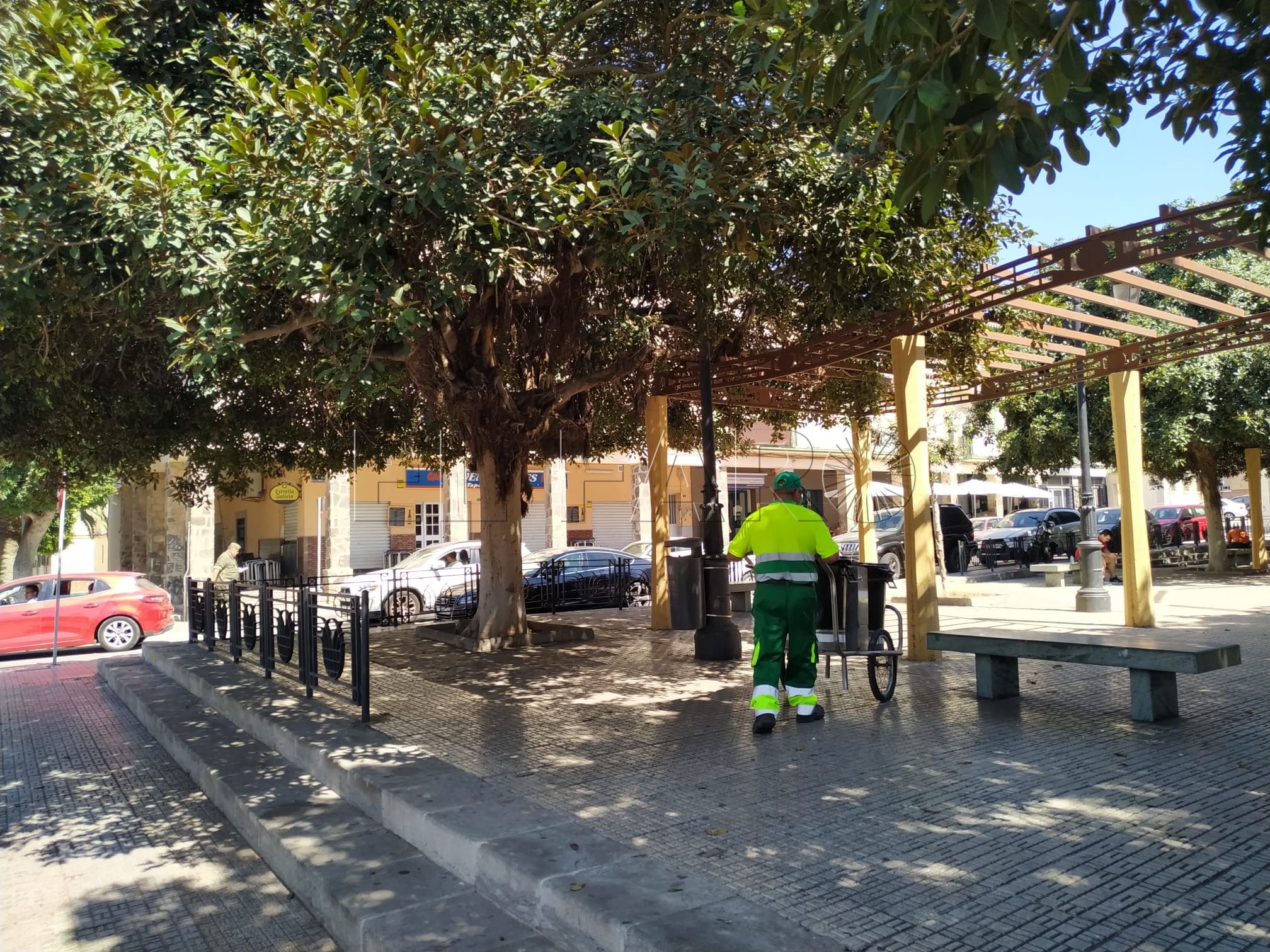 El barrio de la Victoria pide más limpieza y una mejor accesibilidad