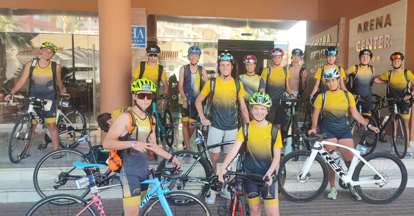 La Federación Melillense de Triatlón desplazará a sus equipos al Nacional de Valladolid