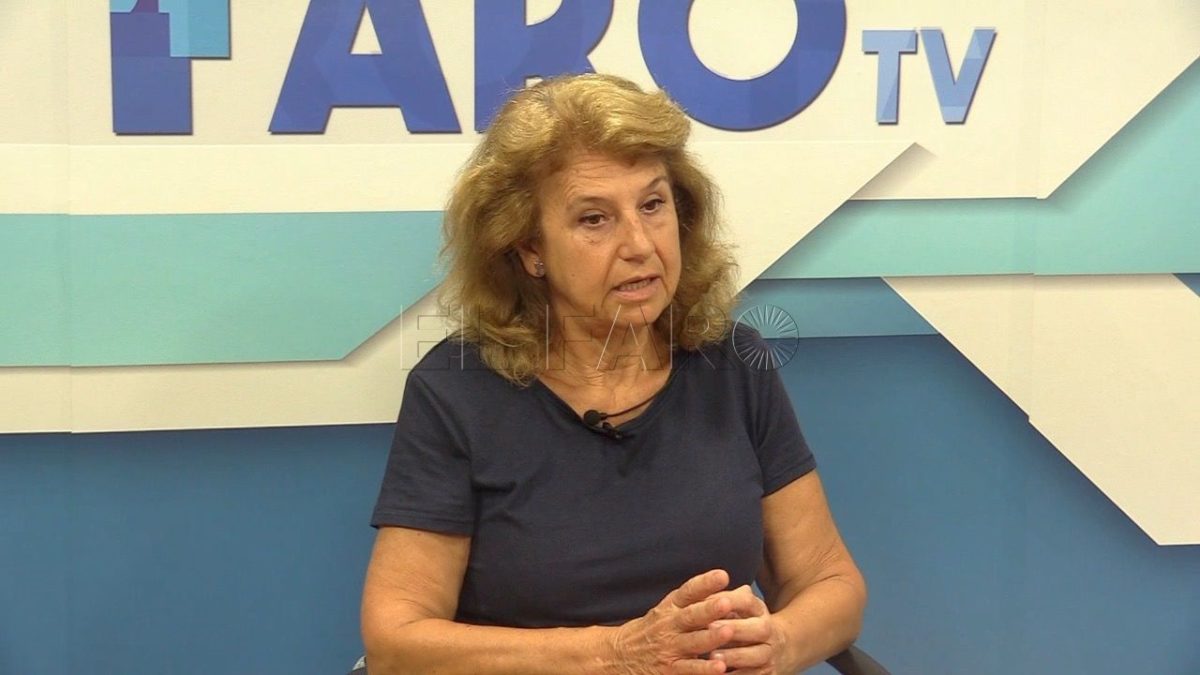 Elisa Perlado: "Ahora mismo están planificando el hospital en Madrid a golpe de cheque"