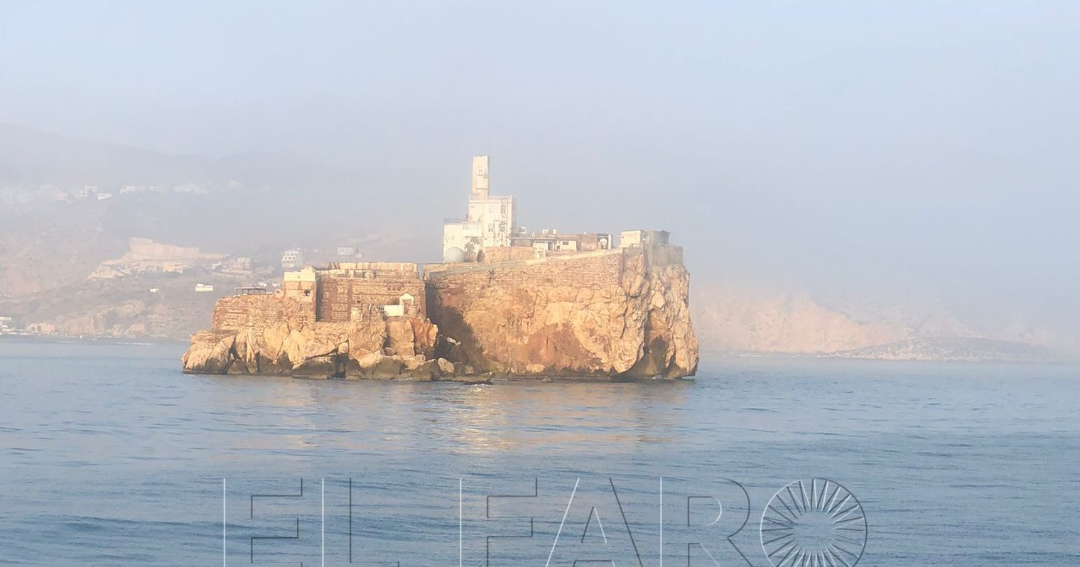 El buque auxiliar Mar Caribe inicia su segundo apoyo logístico de 2023 en los peñones españoles y Isla de Alborán