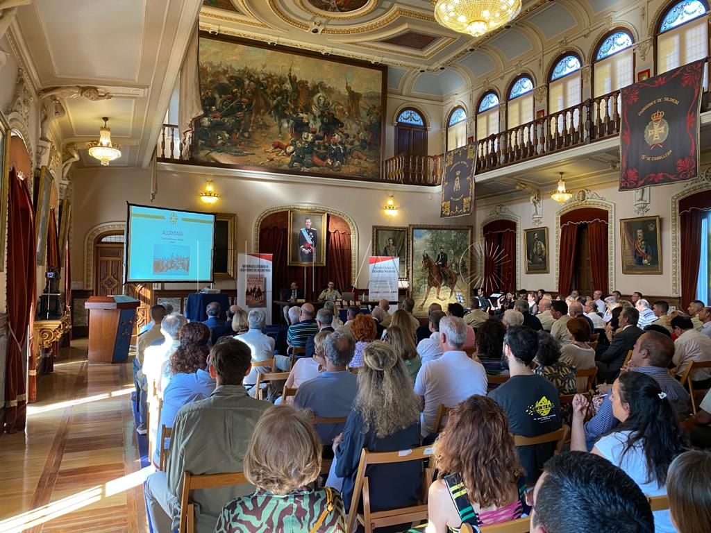 Presentado el libro 'Cantar del Alcántara' en Valladolid