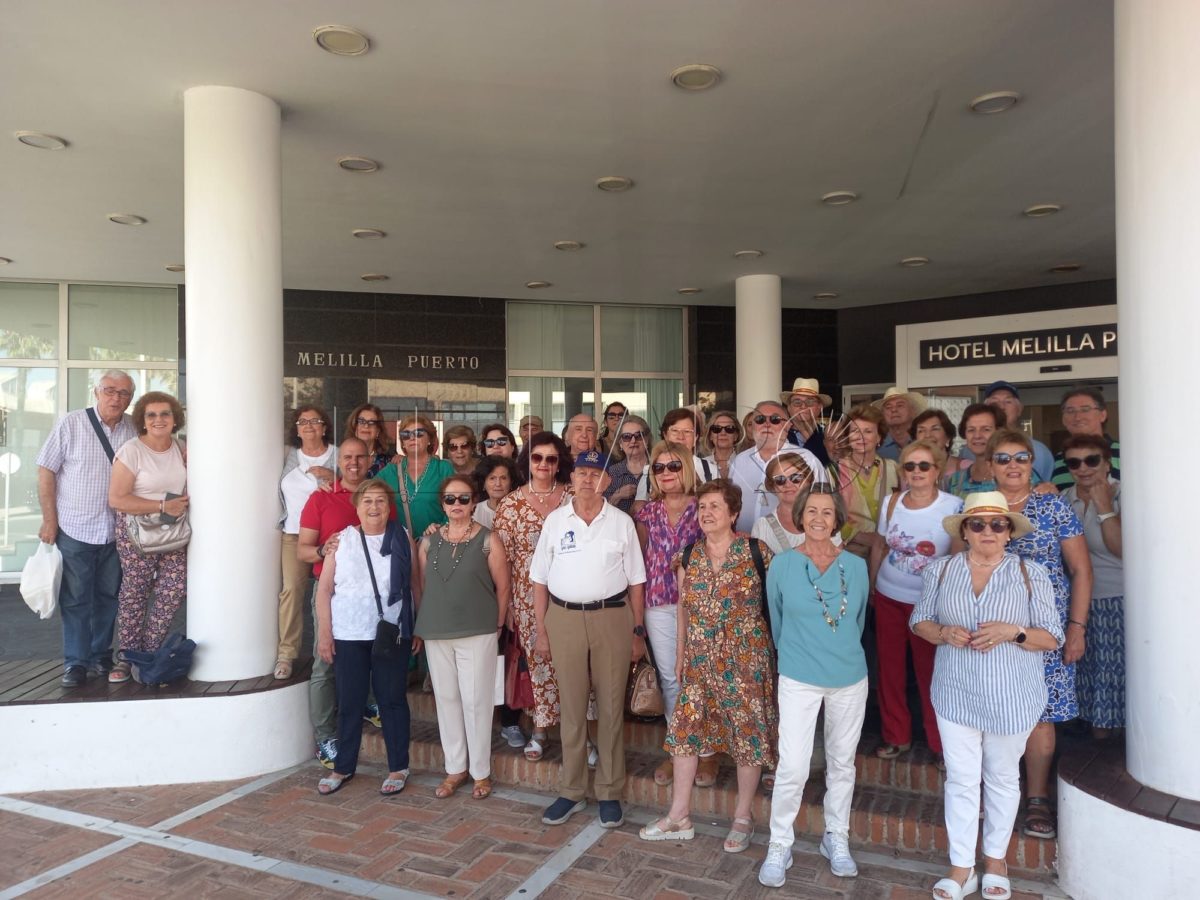 Un grupo de funcionarios de Hacienda de Málaga visita Melilla