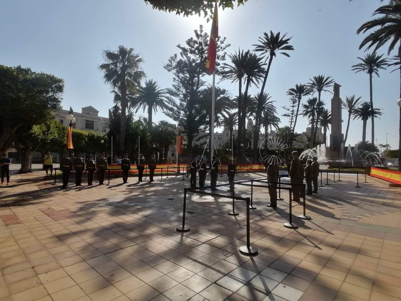 El Difas 2023 comienza con el solemne izado de la bandera de España
