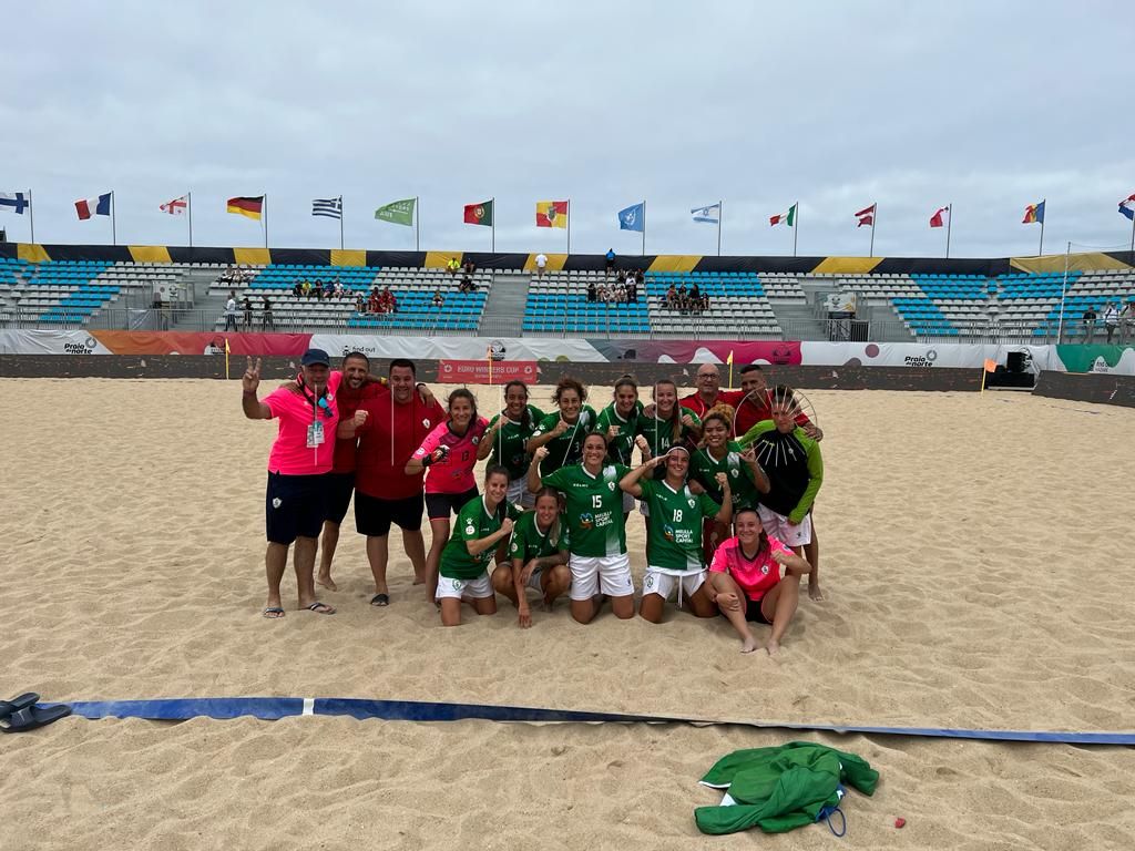 El Higicontrol se mete en la final de la EuroBeachsoccer de fútbol playa femenino