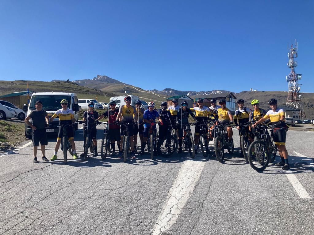 Los Ruteros Bikes viajan a Granada