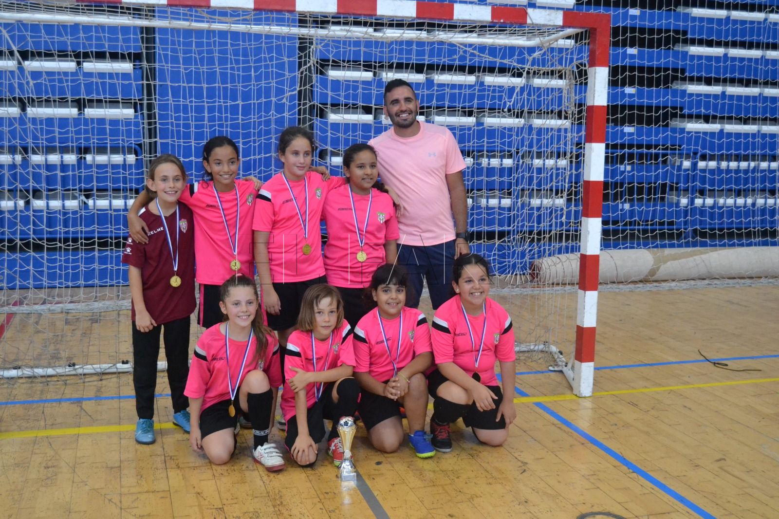 El Féminas se alza con el triunfo en el II Trofeo Memorial Paquito de fútbol sala prebenjamín