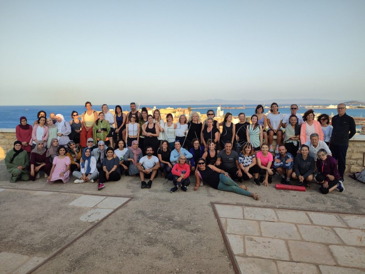 Éxito de participación en el taller de yoga organizado por la Comunidad Hindú de Melilla