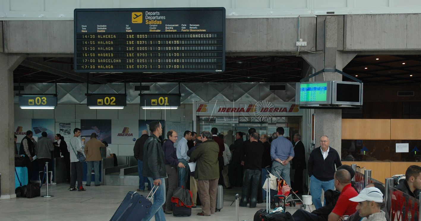 Los socialistas recuerdan que ya trabajaban en ampliar el horario del aeropuerto