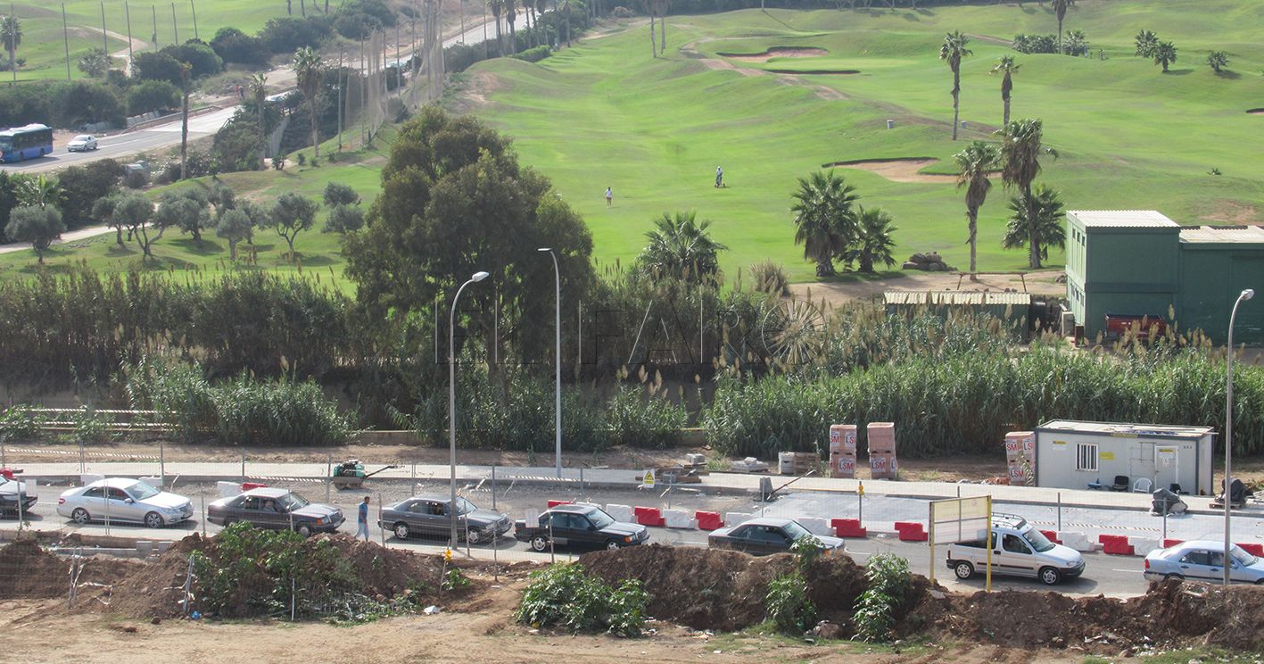 Azmani sugiere abrir el paso de Farhana o que la OPE no pase por la ciudad