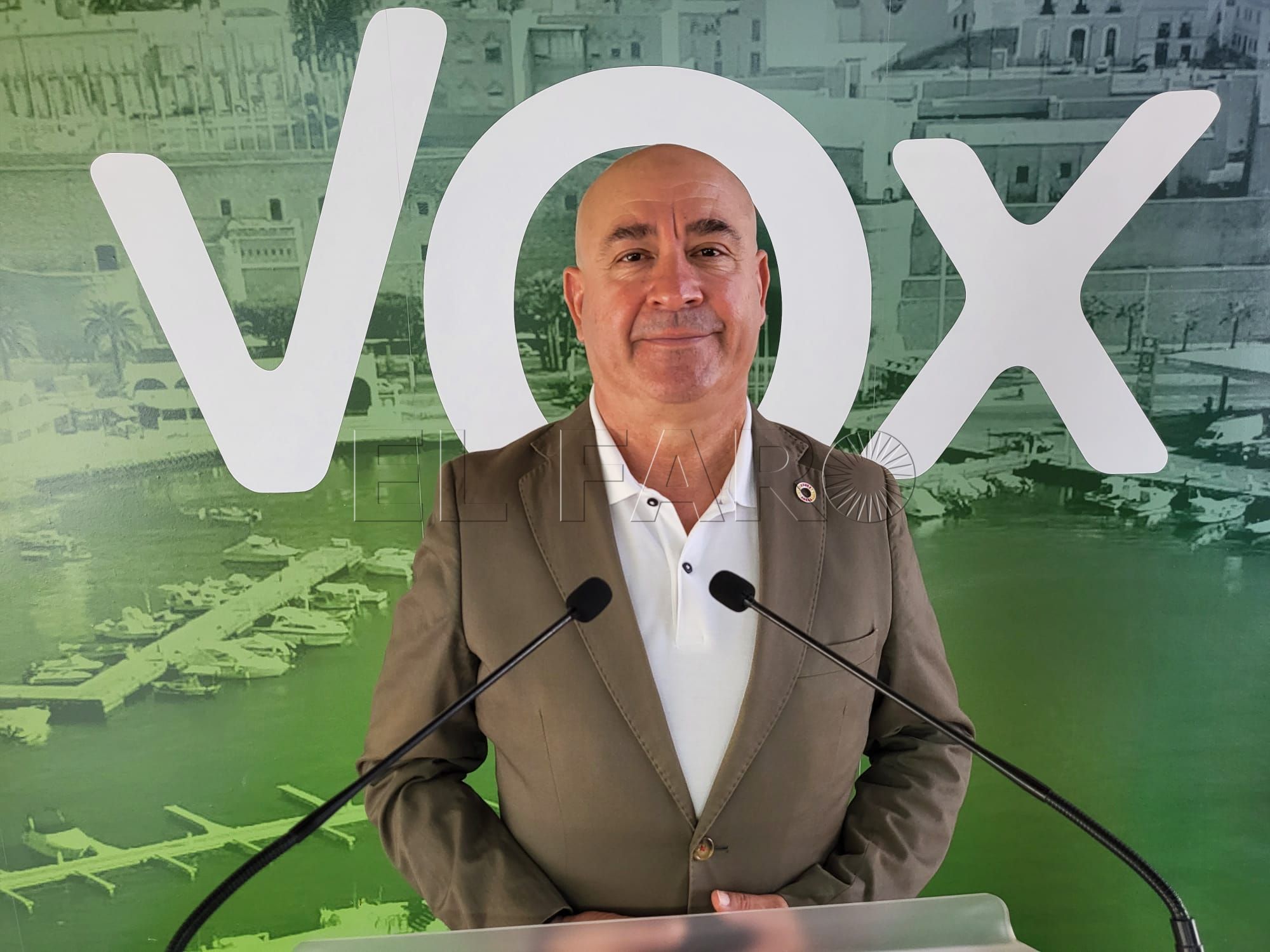 Vox no quiere que la OPE pase por Melilla