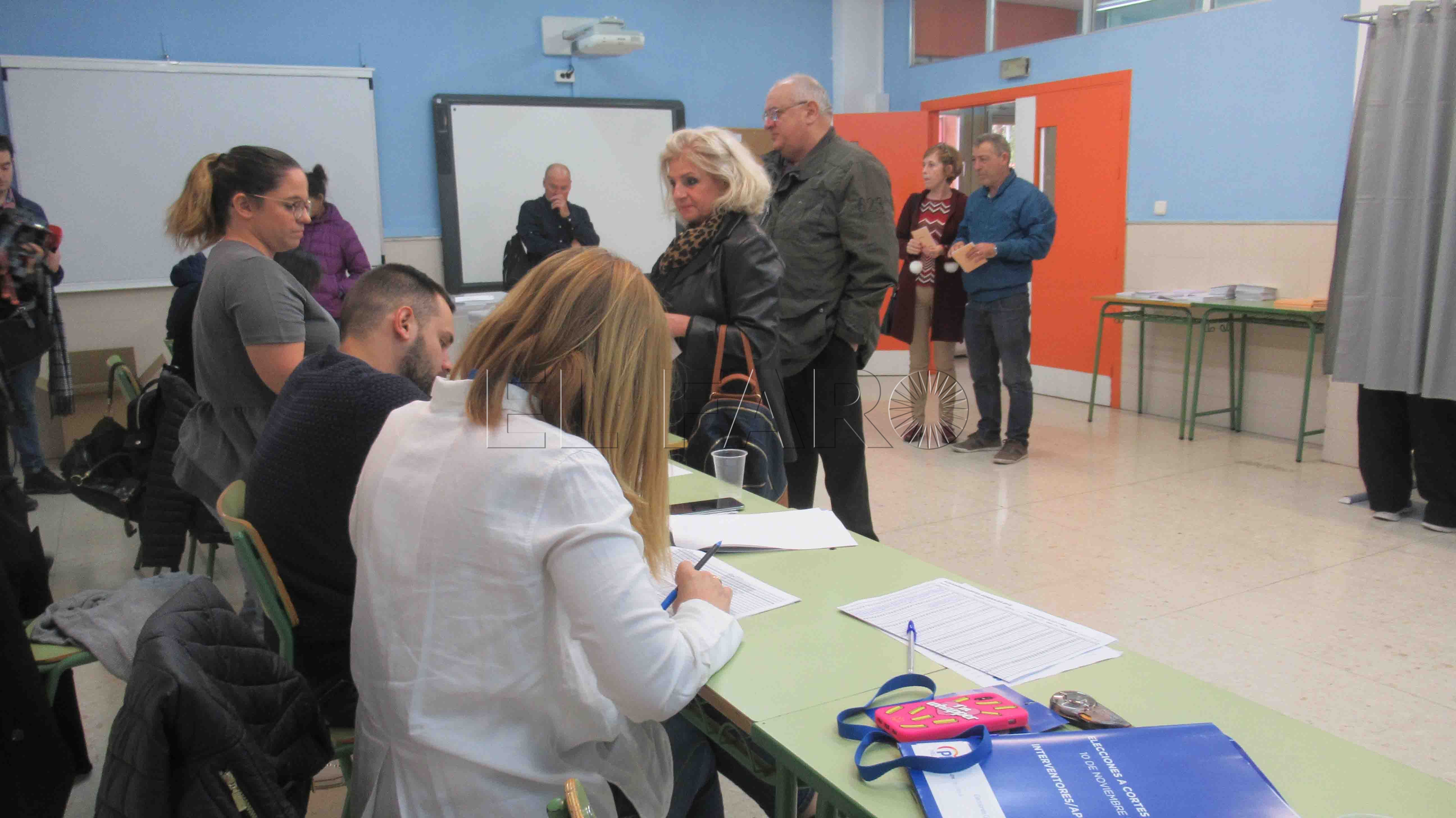 PP y PSOE renuevan sus candidaturas para las generales