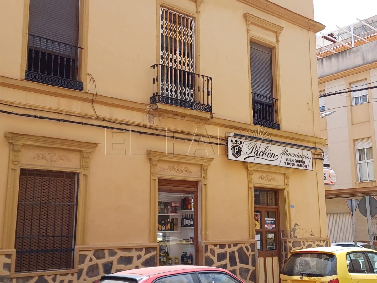 Alimentación Pachón no baja la persiana del todo