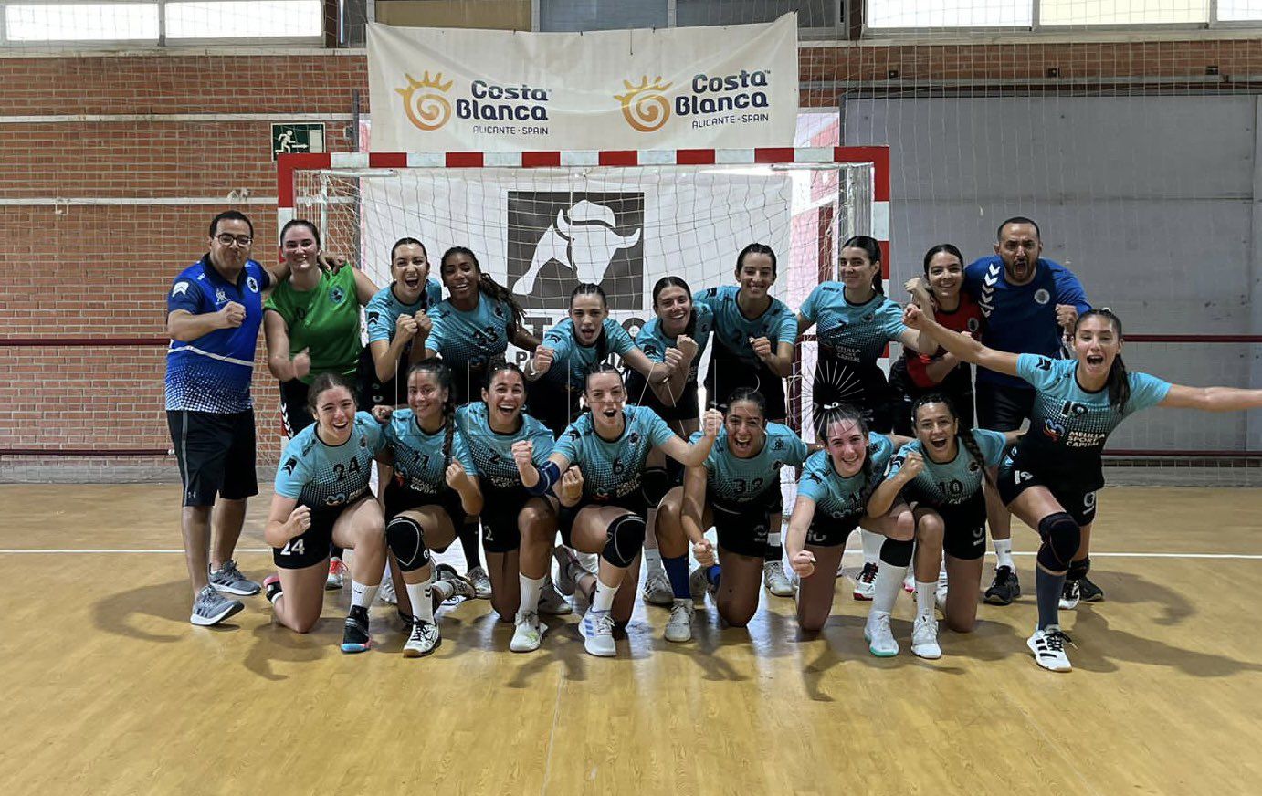 El BM T- Maravilla logra dos títulos en Alicante