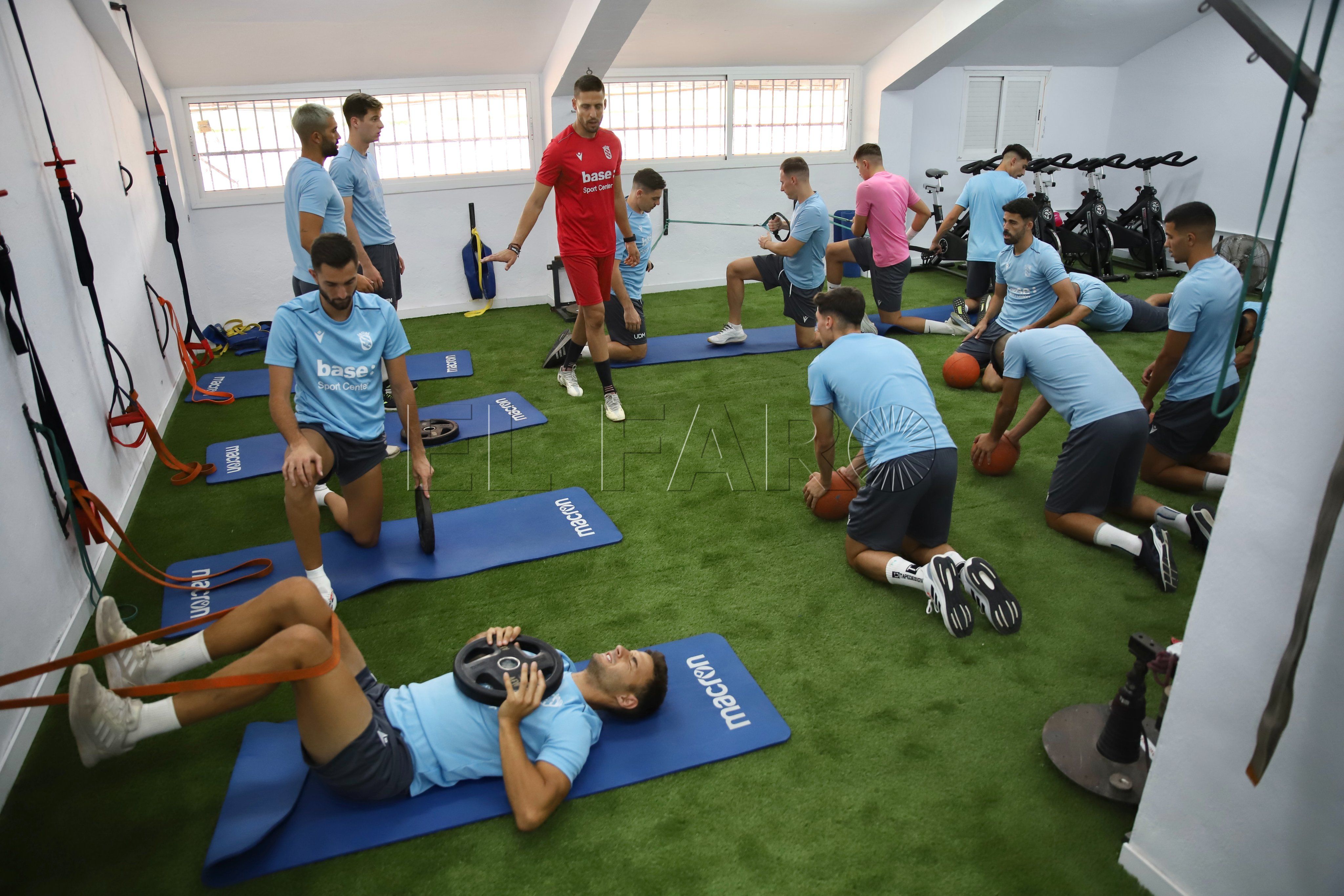 Final de la primera semana de trabajo de pretemporada de la UD Melilla