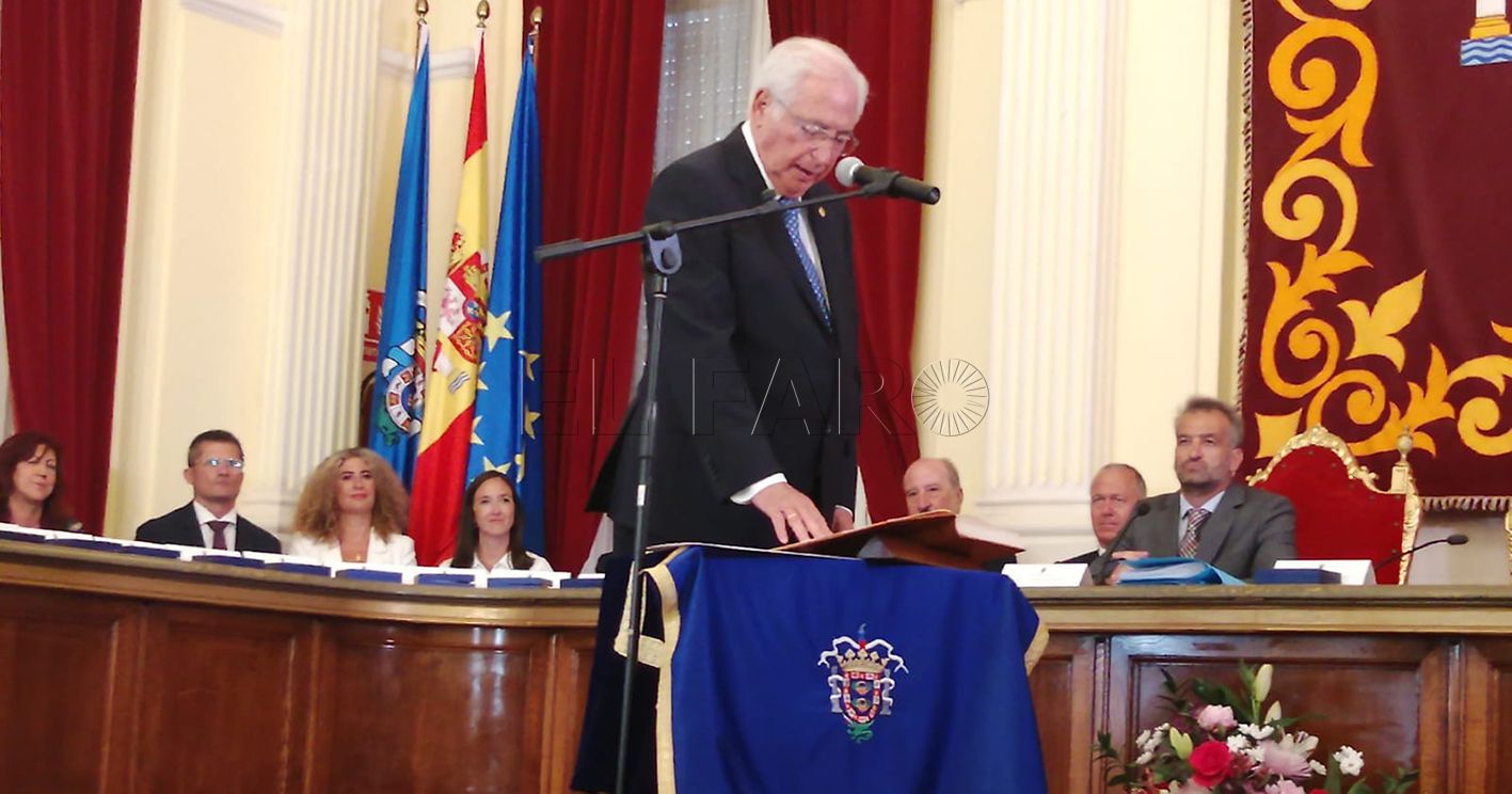 Juan José Imbroda, investido de nuevo presidente de la Ciudad Autónoma