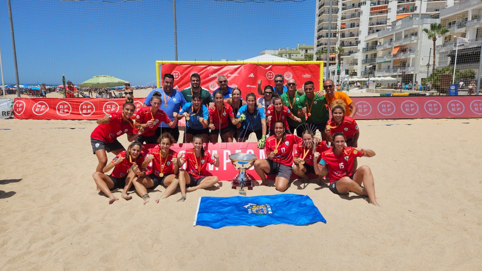 El Higicontrol, campeón de Primera División femenina de fútbol playa