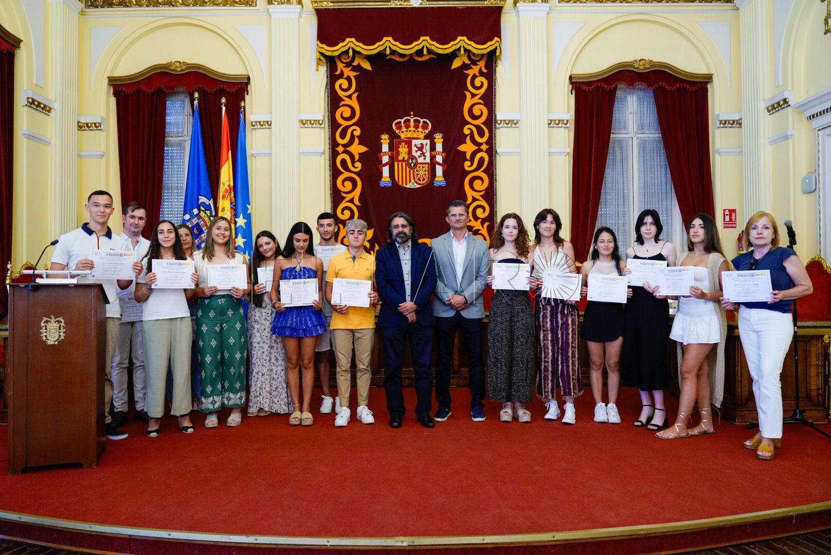 Entregados los premios a las mejores notas de la Ebau en Melilla