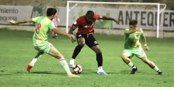 Miguel Rivera considera que les faltó acierto a los jugadores de arriba en el encuentro frente al conjunto malagueño.
