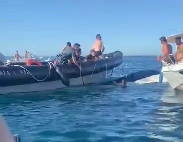 La Delegación felicita a los dos ciudadanos que ayudaron a los Geas