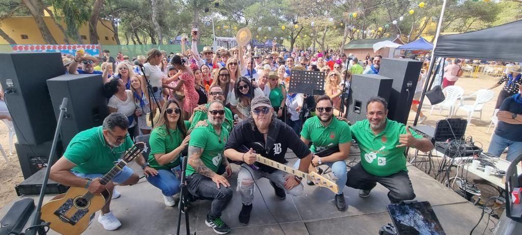 Entrevista a Juanma González: "Los Soniketes aspiramos a cantar aquí en Melilla, pasarlo bien y que la gente disfrute"