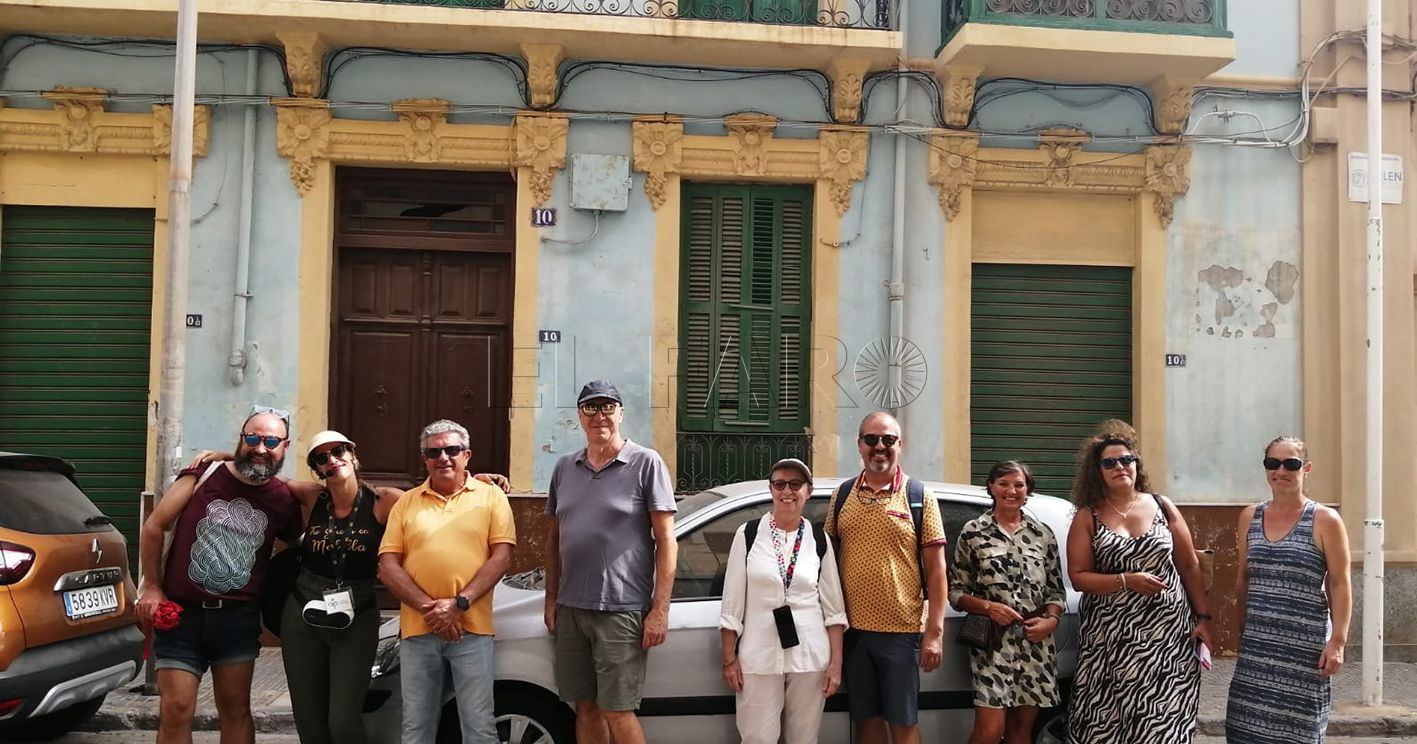 Una nueva ruta por el centro modernista de la mano de Tu Guía en Melilla