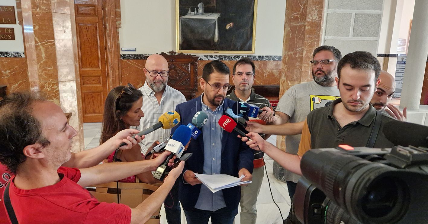 Azmani cree "intolerables" la "inquina" y el "odio" ente los partidos de la Asamblea