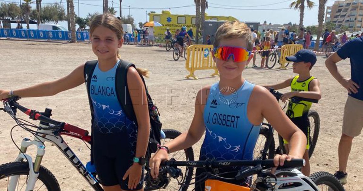 Los hermanos Gisbert realizan un gran papel en Roquetas