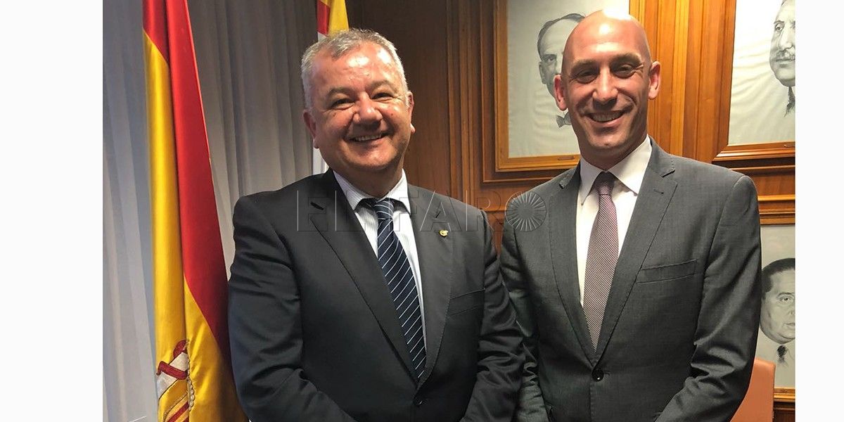 La Asociación Pro Derechos Humanos pregunta "si hay alguien en la Federación de Fútbol de Melilla"