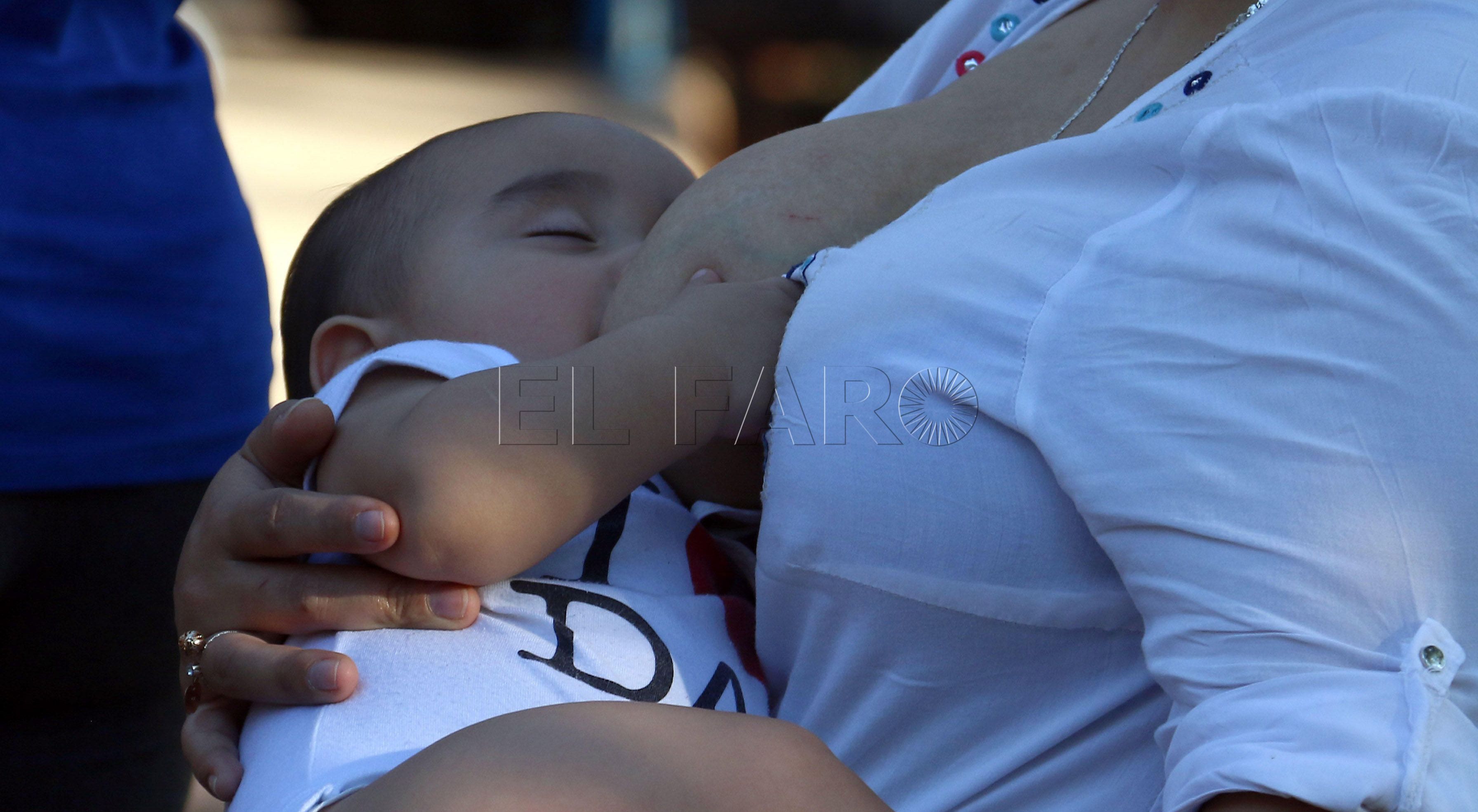 La educación y el apoyo, fundamentales para garantizar la lactancia materna