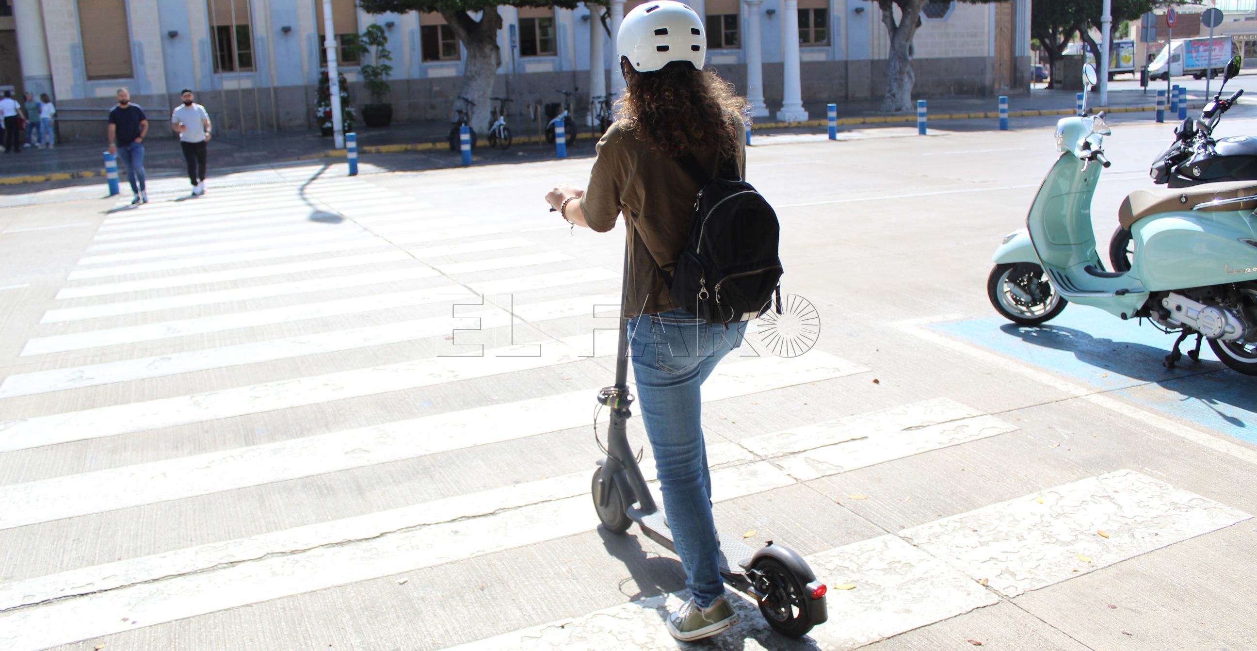 La Policía Local realiza 21 denuncias por infracciones con los patinetes