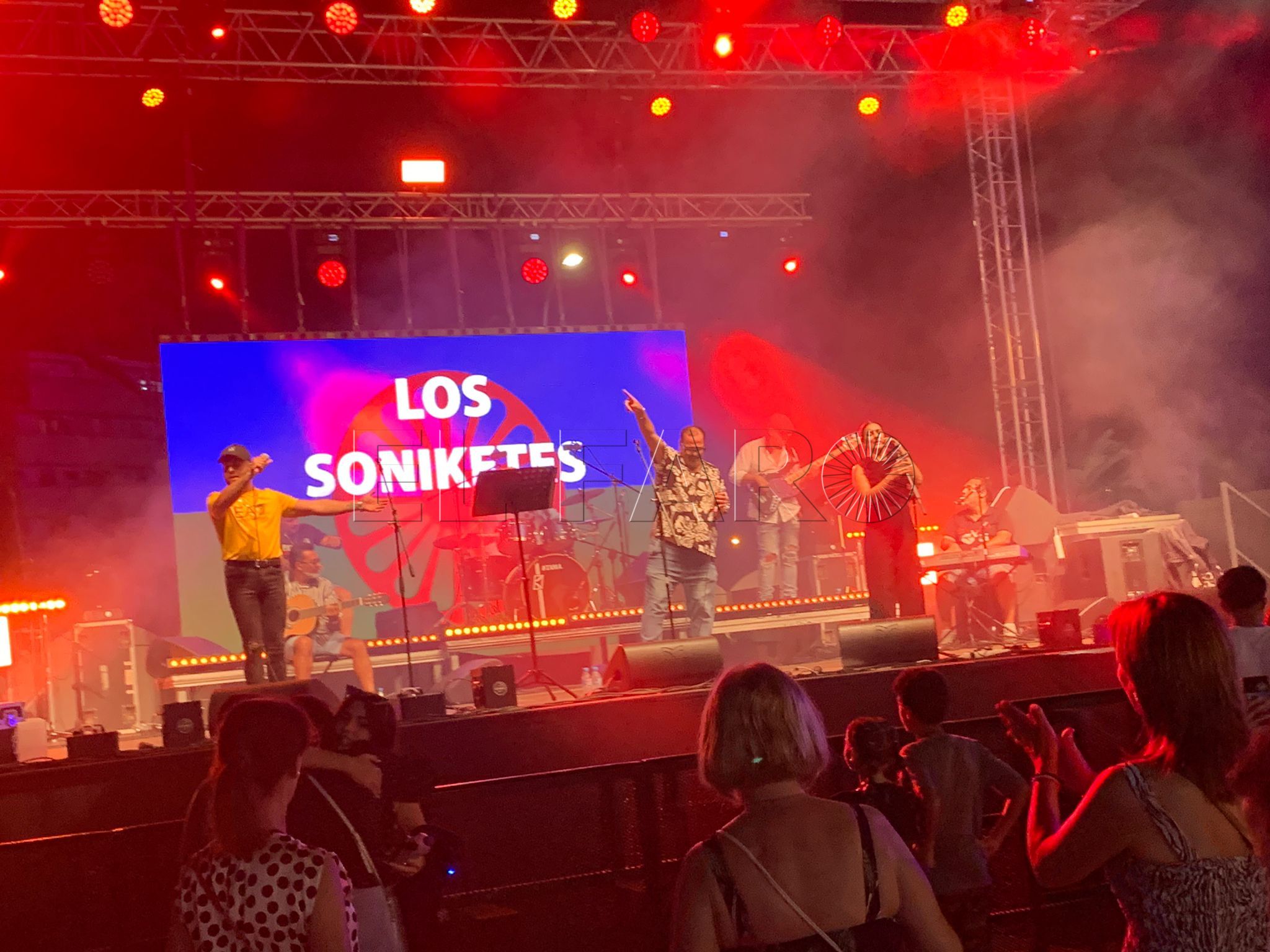 Otra noche triunfal para Los Soniketes