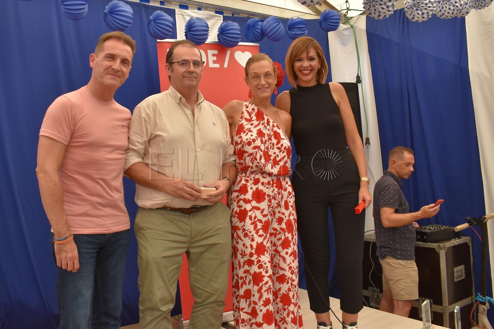 El PSOE homenajea a militantes veteranos en su comida de Feria