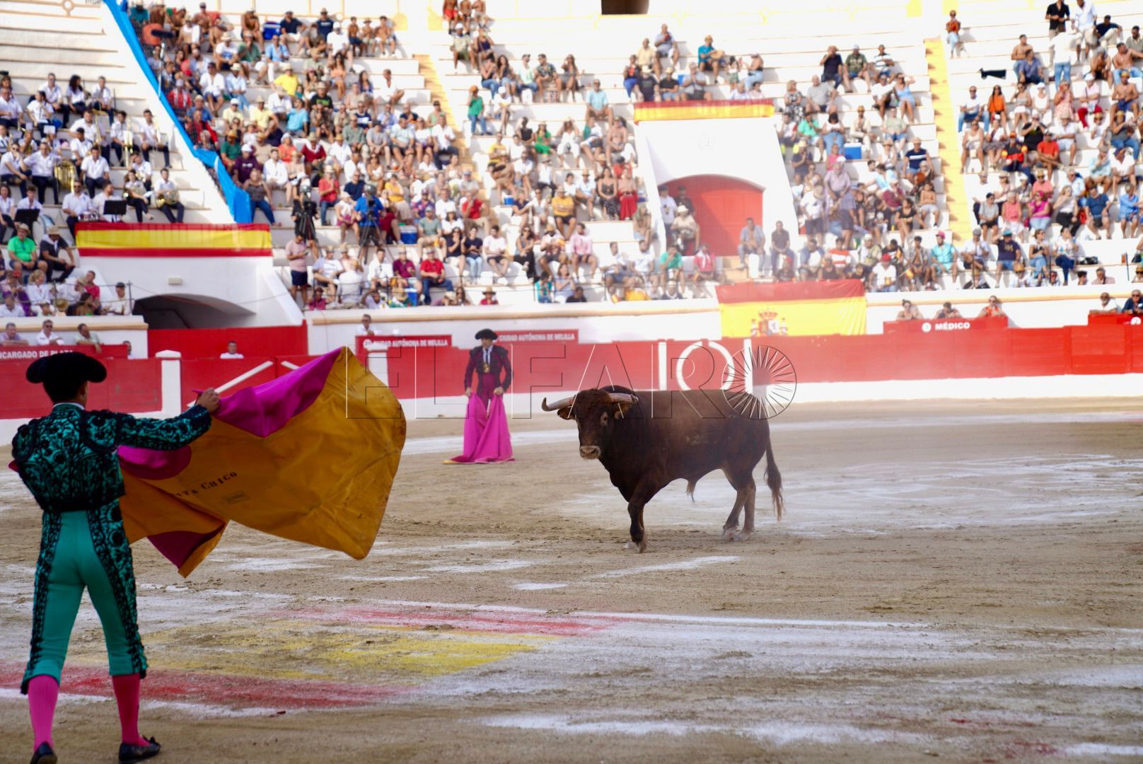 Crónica de una corrida de Feria: "El arte y el birlibirloque"