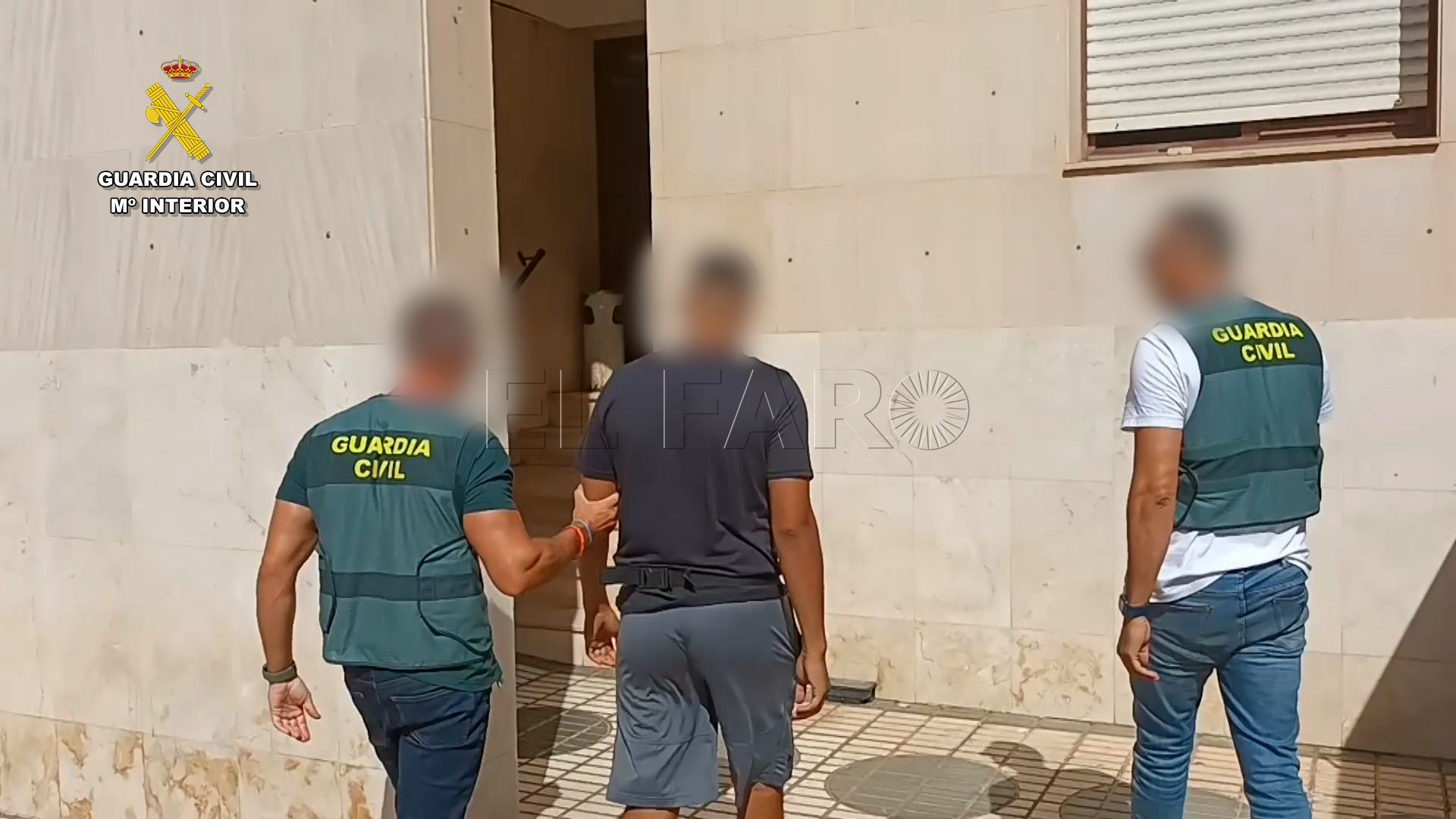 Interceptada una embarcación de recreo con cinco inmigrantes