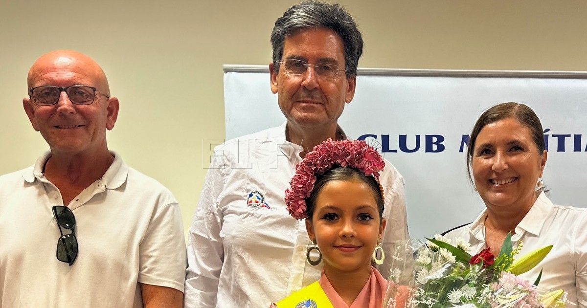 Namibia Samper, Miss Sirenita del Club Marítimo de Melilla