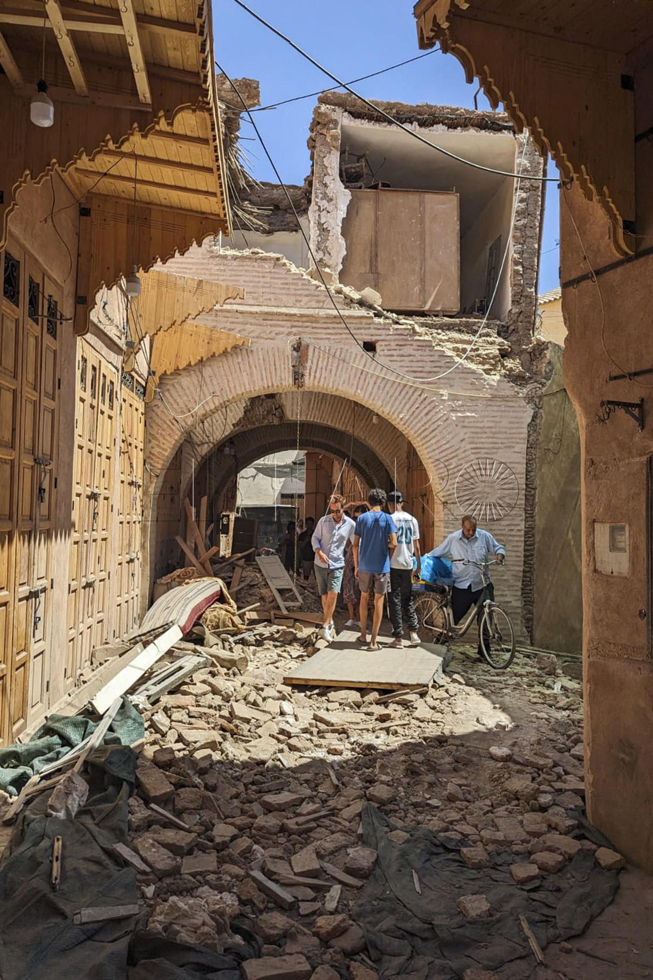 Las condiciones de los refugiados del terremoto de Marruecos se agravan con las lluvias
