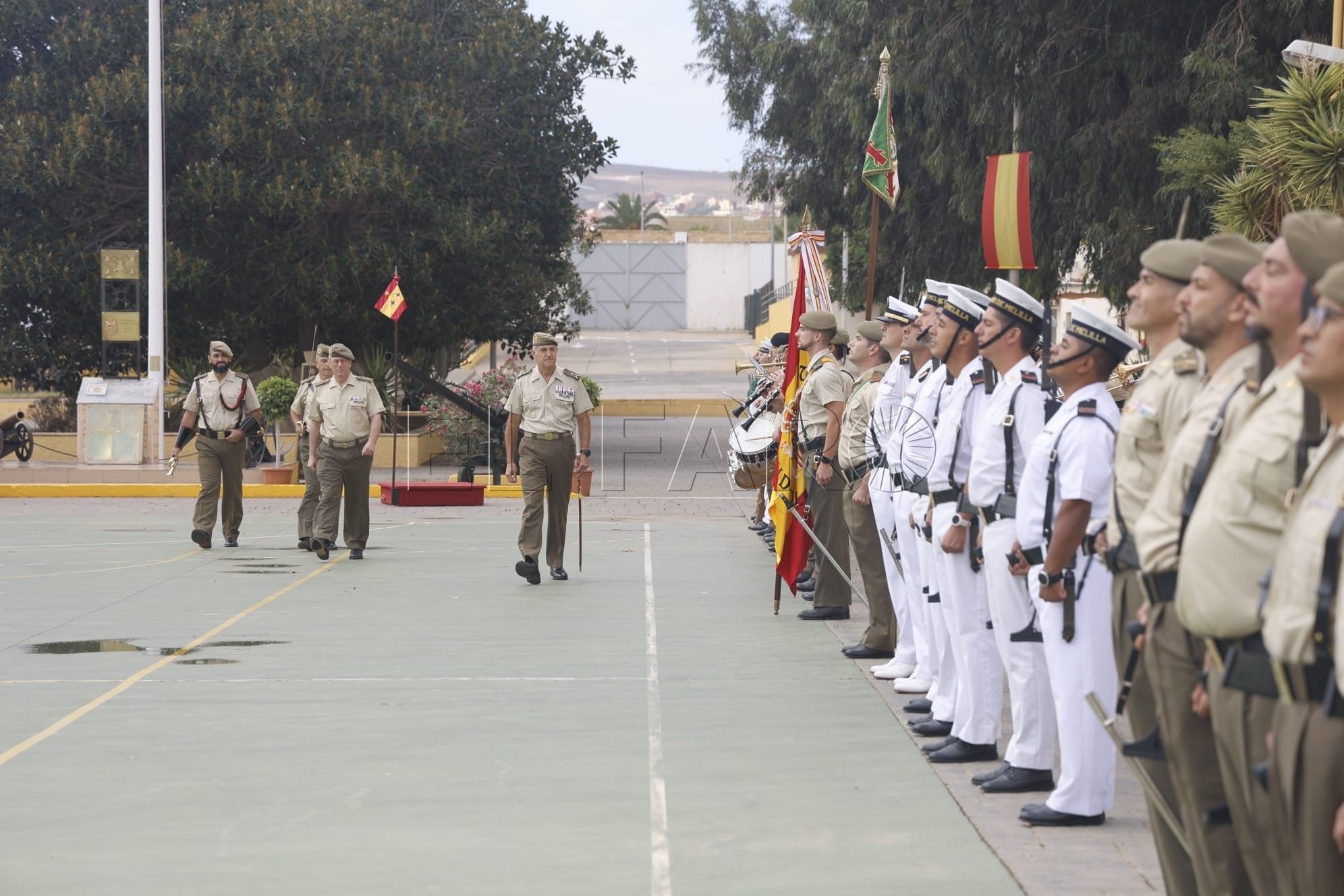 Celebración del XXXIII aniversario de la concesión de la Bandera a la Unidad Logística 24