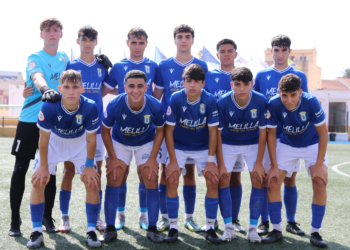 Los juveniles azulinos se enfrentan al Tomares UD.